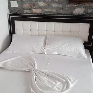 Karafil Penzion Gjirokastër