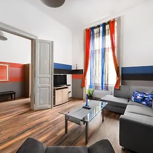 Lägenhetshotell Karma Boutique, Budapest